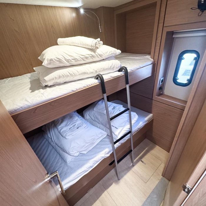 Grand Azure | Bali 4.6 - 5 + 1 cab. photo 31