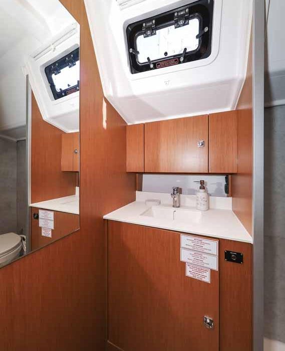 Rumba | Bavaria C42 photo 26