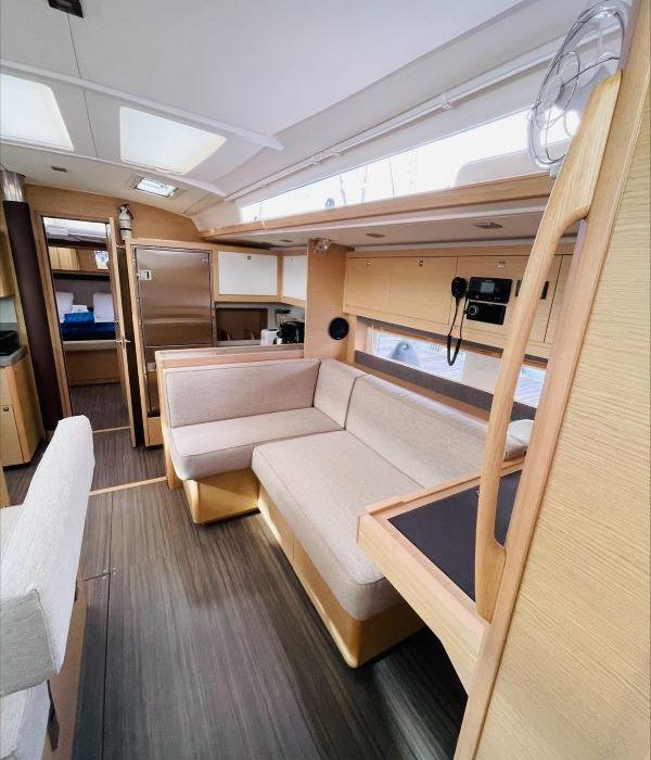 Steel Away | Dufour 530 - 4 cab. photo 3