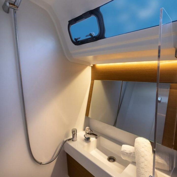 Eumephe - Standard line | Sun Odyssey 410 photo 13