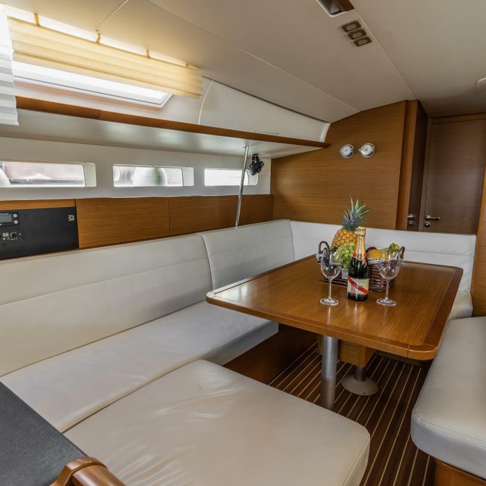 Maryalis | Sun Odyssey 519 photo 22