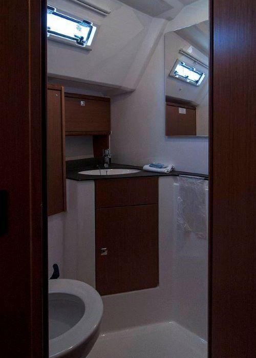 ADRIA MYRIAM | Bavaria Cruiser 46 photo 6