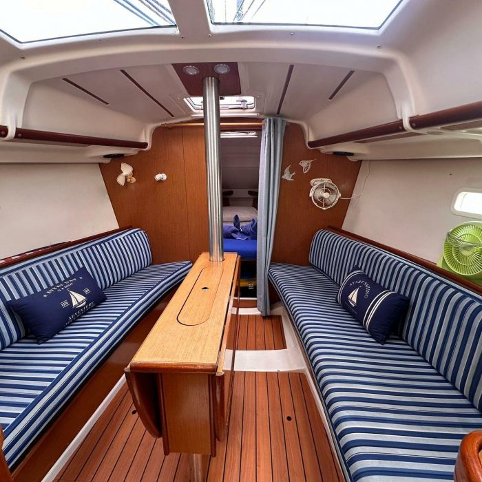 No regrets | Oceanis Clipper 323 photo 7