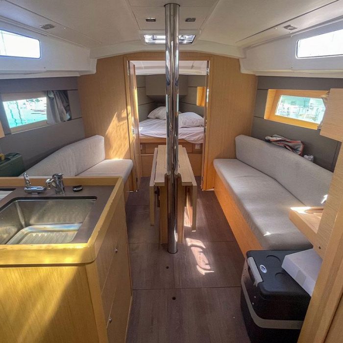 Plume d'Ange | Oceanis 35.1 photo 7