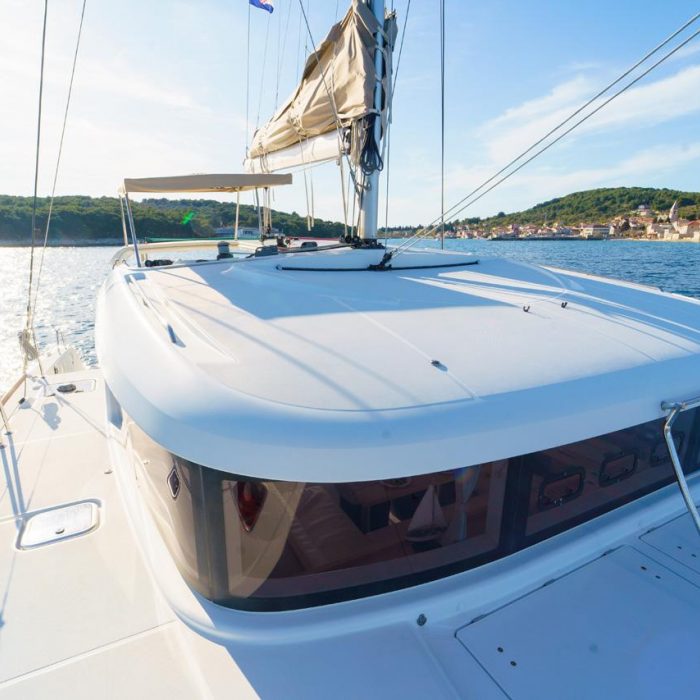 White Pearl | Lagoon 39 photo 4