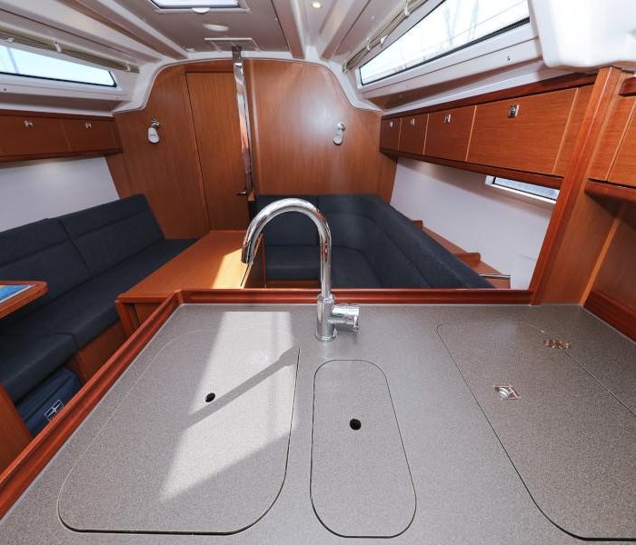 Lupe | Bavaria Cruiser 37 photo 96