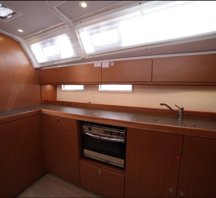 Sail Deneb | Bavaria 46 Cruiser photo 7