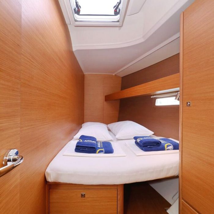 Horido | Dufour 460 GL photo 26