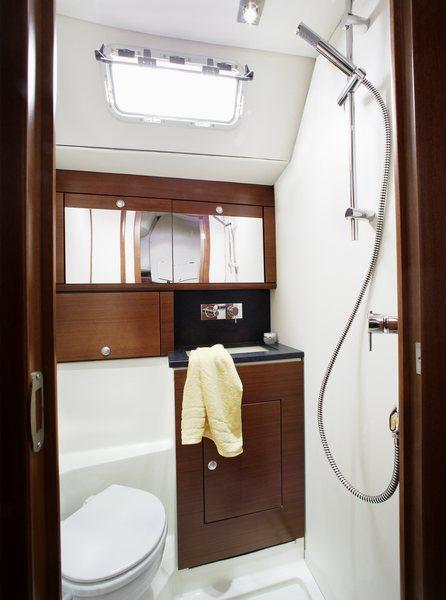 Premium | Hanse 540e photo 48