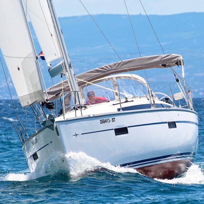 Merara | Bavaria Cruiser 37 photo 2