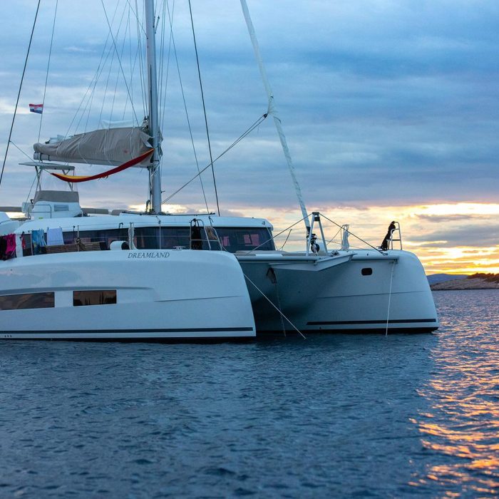 Seaven | Dufour Catamaran 48 photo 6