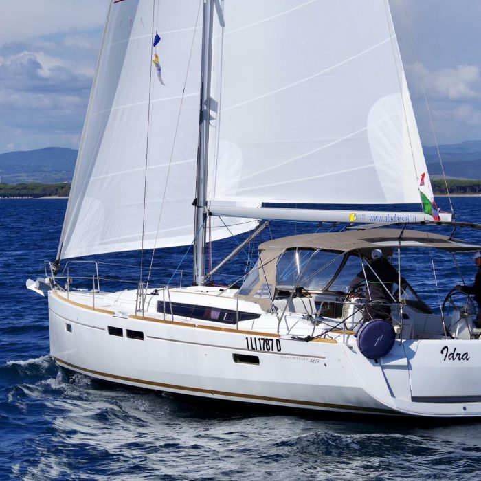 Idra - Solar Panel | Sun Odyssey 469 photo 4