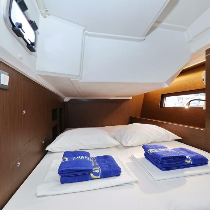 Zeppelin | Oceanis 46.1 photo 31