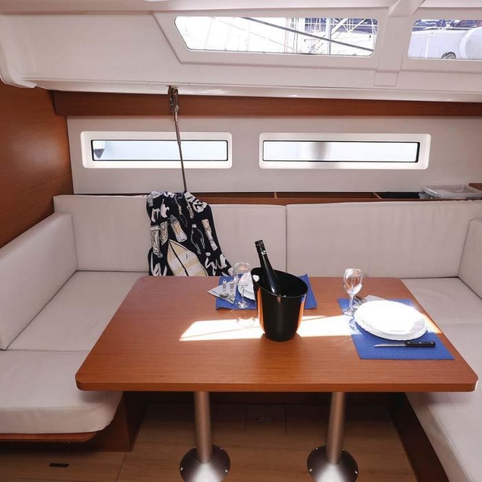 Pollux | Sun Odyssey 490 photo 14