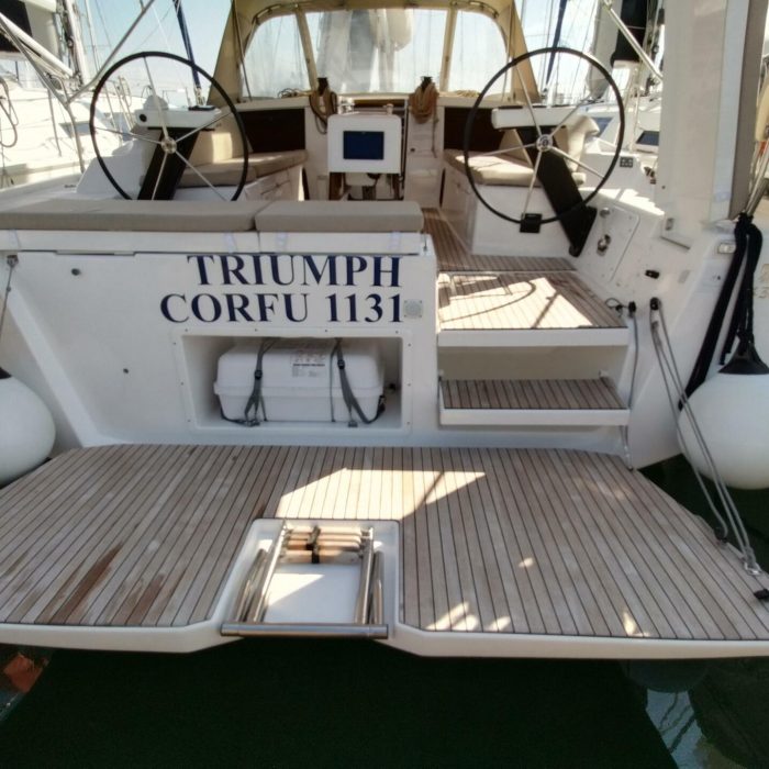 Triumph | Dufour 430 photo 19