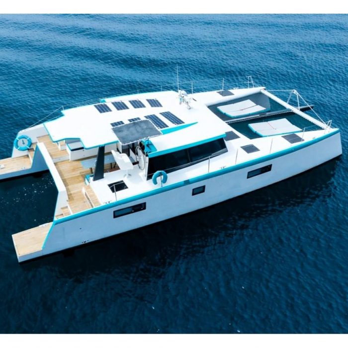 Turquoise | Luna 47 Power photo 1