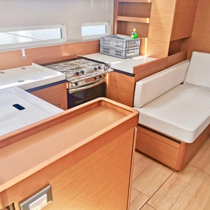 Hawking | Sun Odyssey 410 photo 4