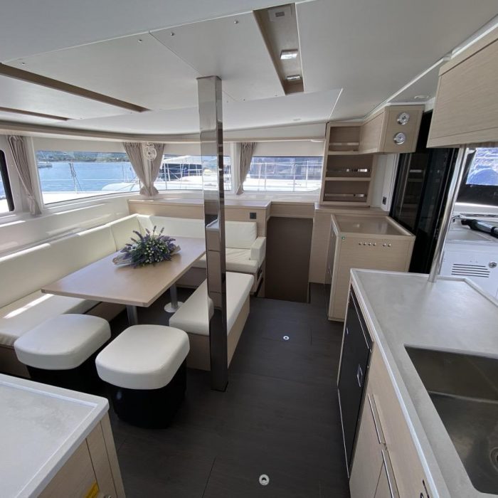 Cresta Bianca | Lagoon 46 photo 12
