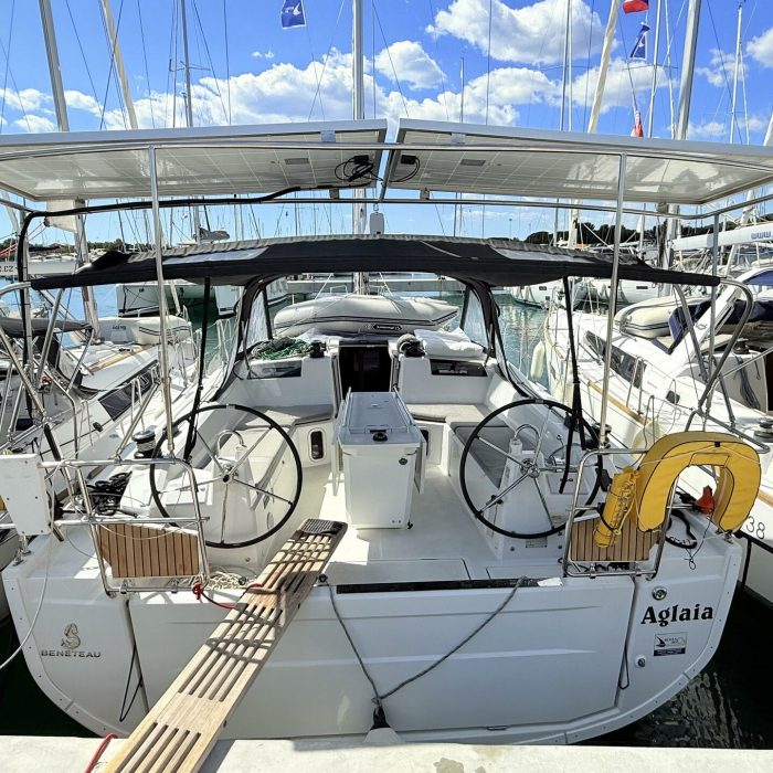 Aglaia | Oceanis 40.1 photo 2