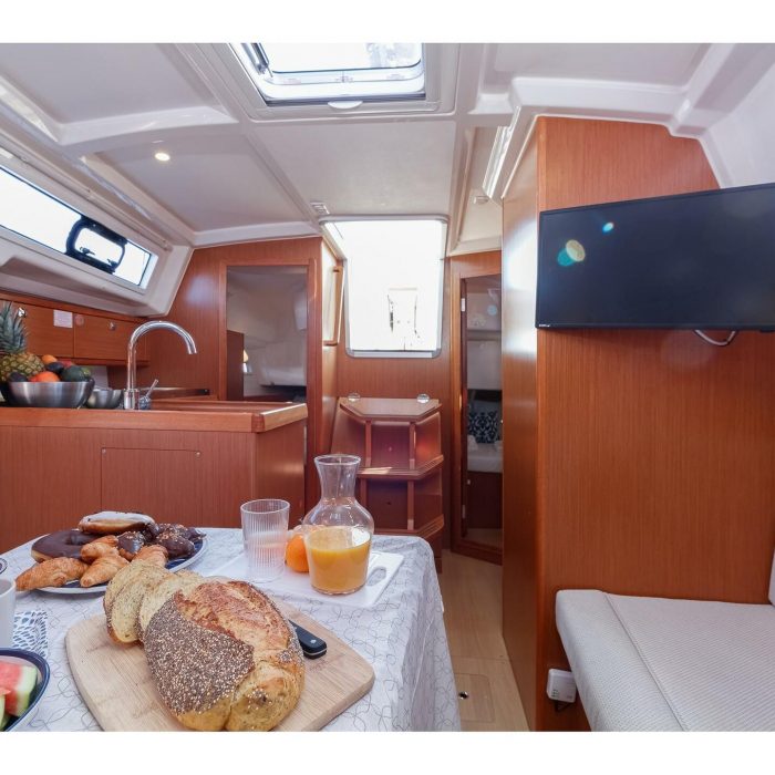 Fix | Bavaria 34 photo 12