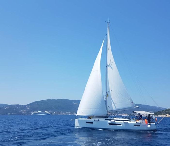 Celene | Sun Odyssey 440 photo 4