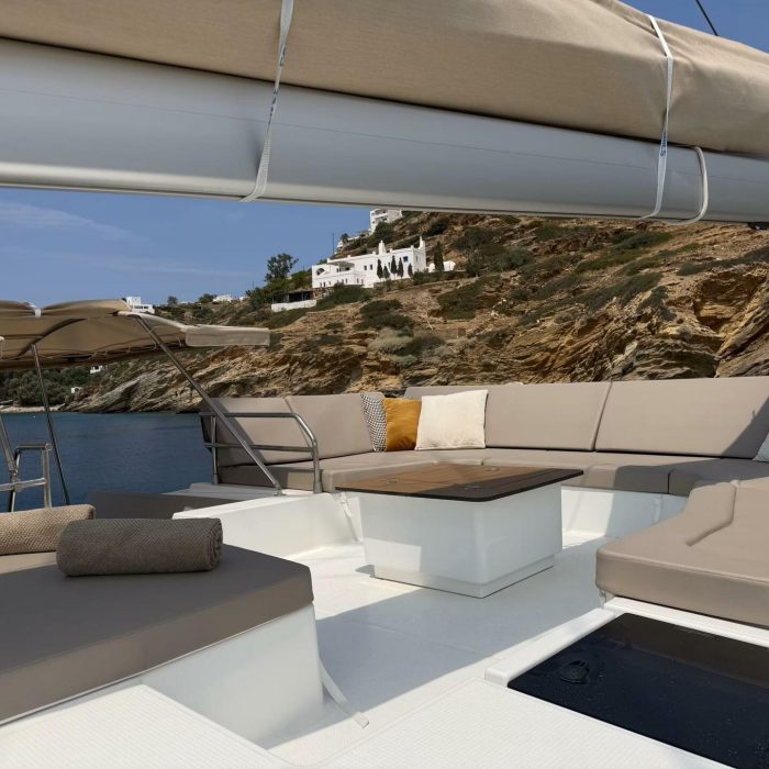 The Wave | Fountaine Pajot Aura 51 - 6 + 1 cab photo 1