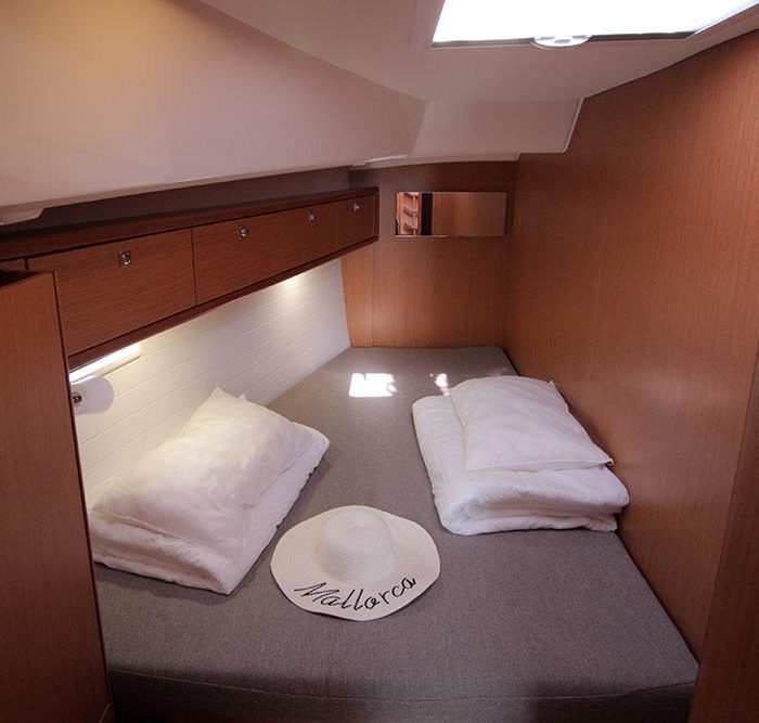 Casino Royale | Bavaria Cruiser 46 photo 11