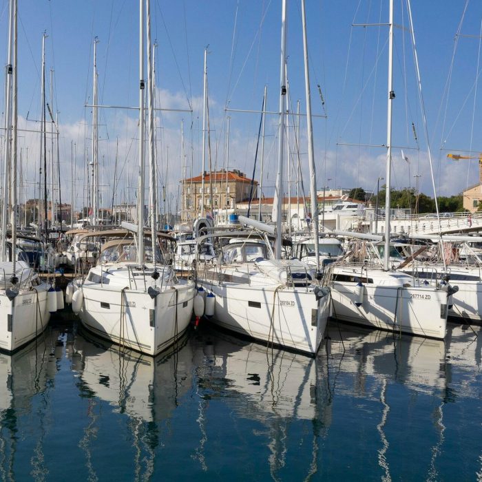 Fortunata | Bavaria Cruiser 37 Style photo 20