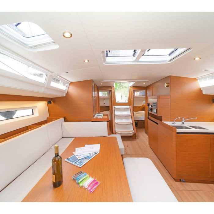 First Ride | Sun Odyssey 490 photo 14