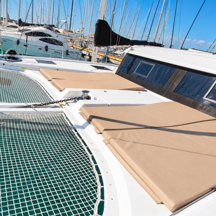 Amelie | Dufour Catamaran 48 photo 32