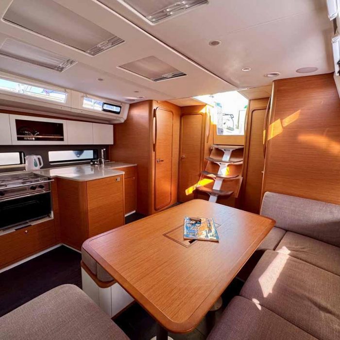 Leni | Dufour 41 Performance - 3 cab. photo 11