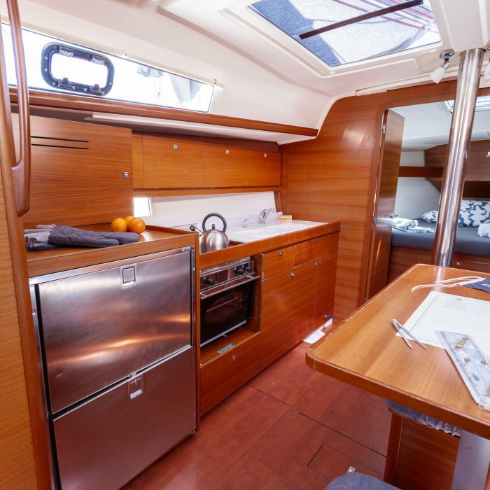Cetus | Dufour 382 Grand Large photo 11