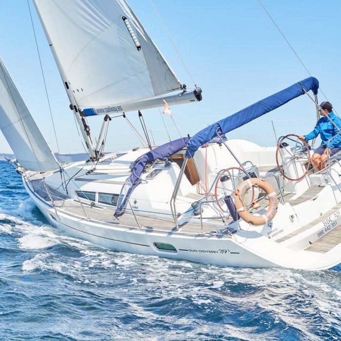 Bbcap | Sun Odyssey 39i photo 2