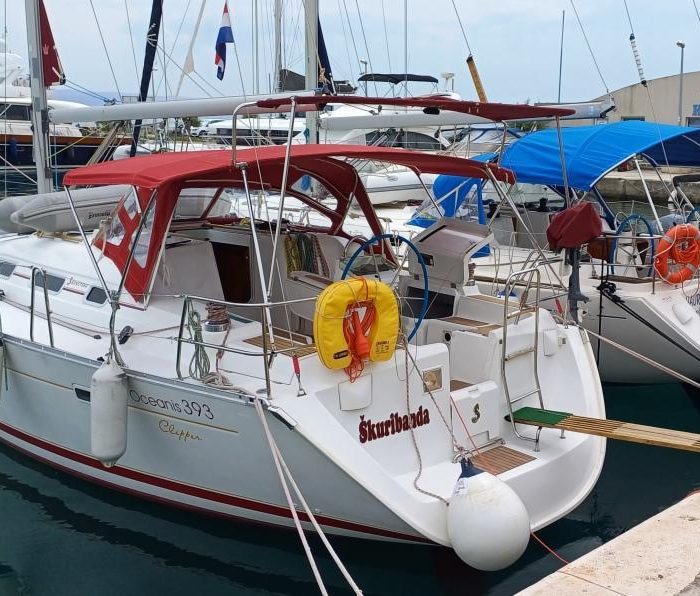 Škuribanda (refit: 2026, new engine and solar panels) | Oceanis 393 photo 30