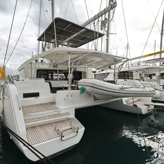 Barbarella III | Lagoon 46 photo 7