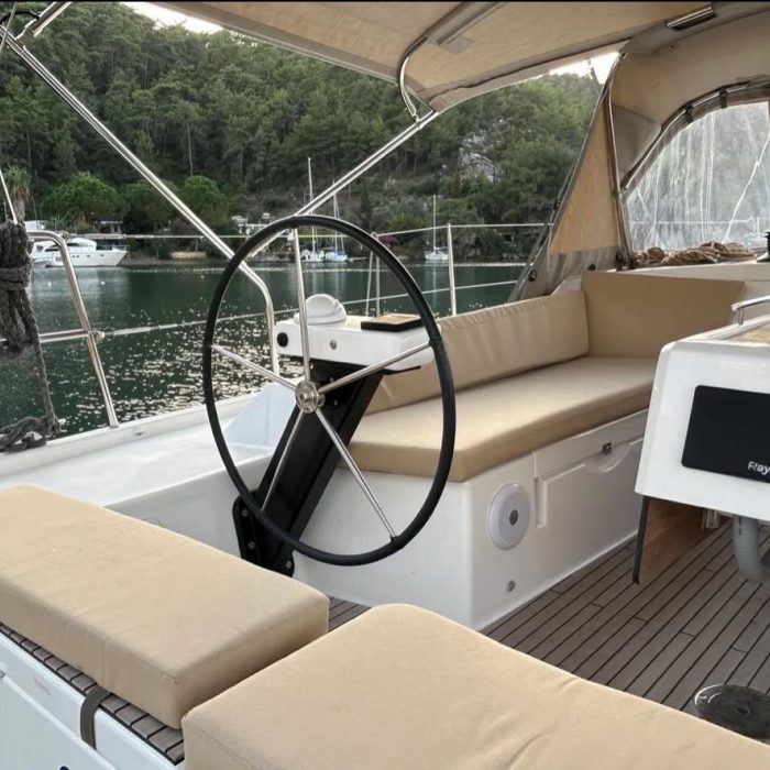 Sail Corvus | Dufour 390 Grand Large photo 7