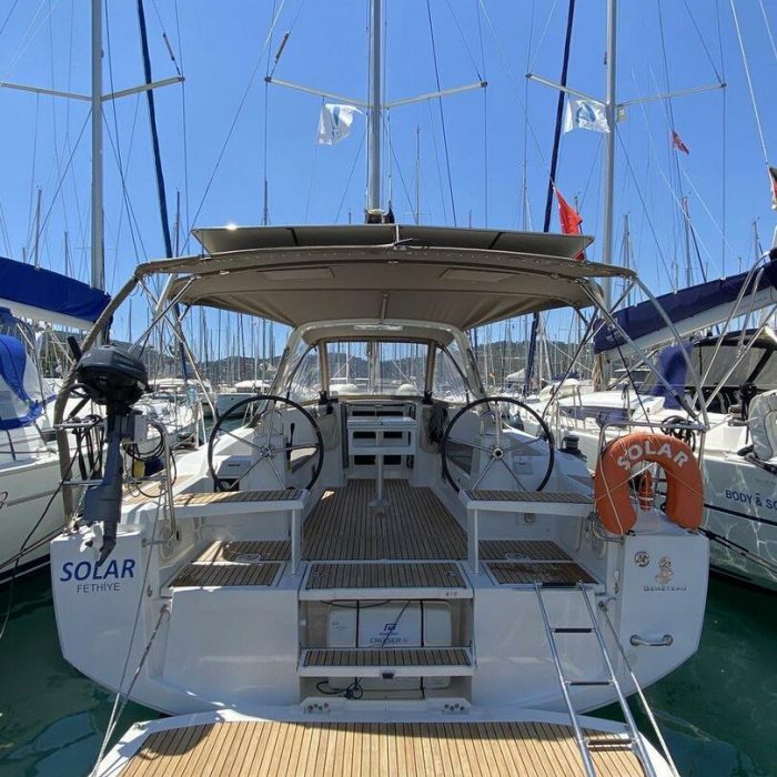 Solar | Oceanis 38 photo 11