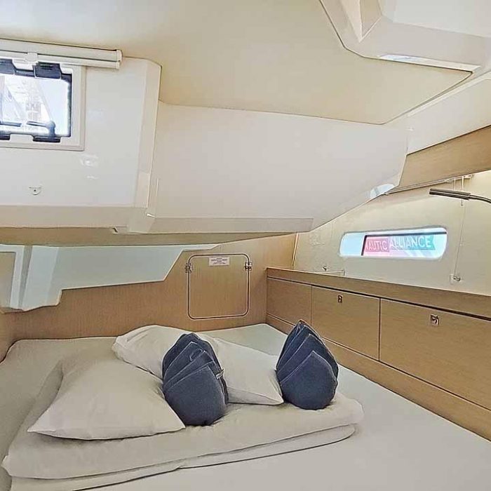 Estinella | Bavaria C46 photo 18