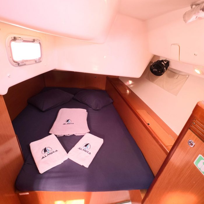 Classic | Oceanis 43 photo 15