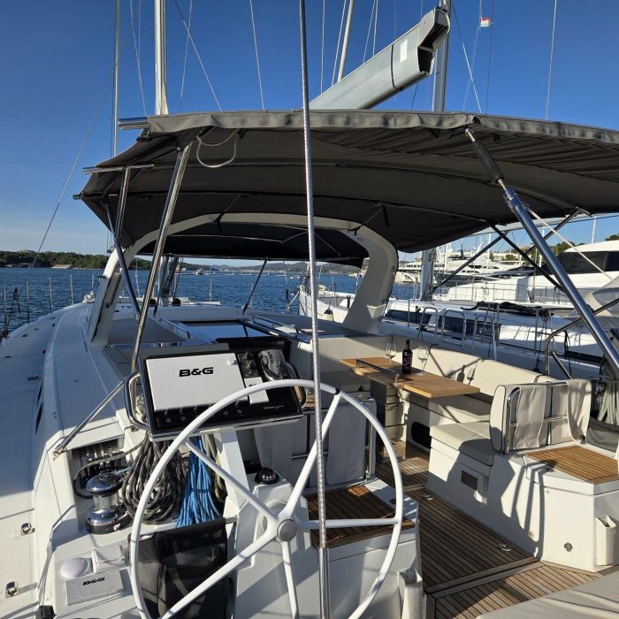 OLGA V | Oceanis Yacht 62 photo 5