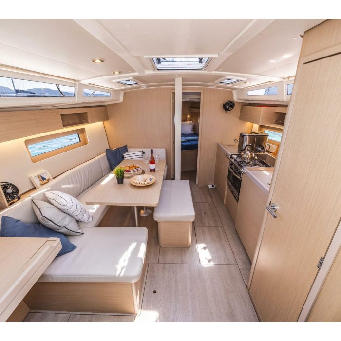 Mercator | Oceanis 37.1 photo 32