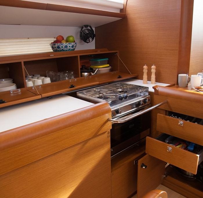 Mayflower | Sun Odyssey 519 photo 15