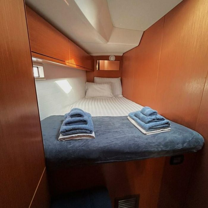 abb4-19 | Bavaria Cruiser 46 photo 14