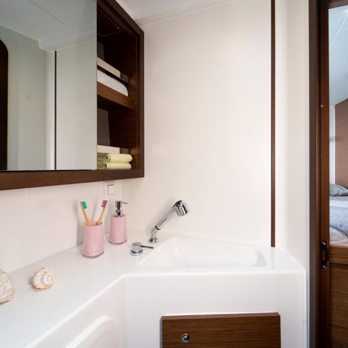 Serenity | Lagoon 42 photo 29