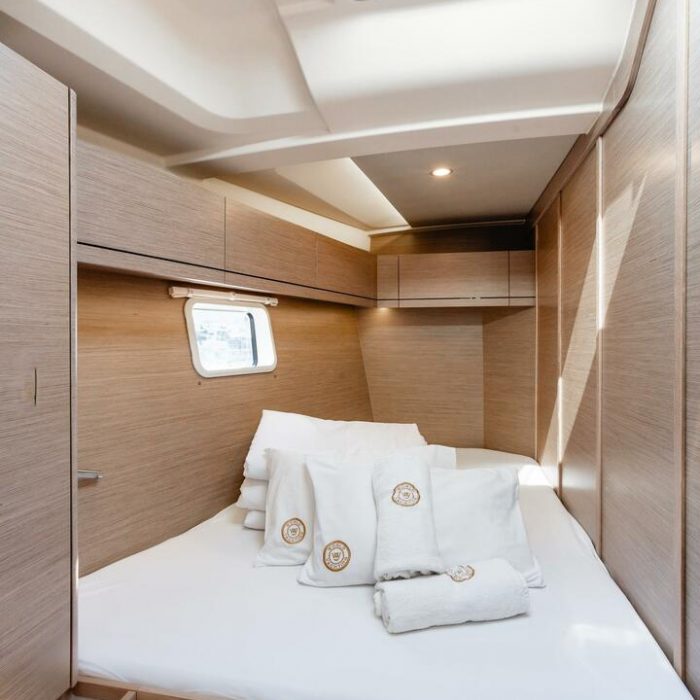 Ladies G | Hanse 508 photo 8