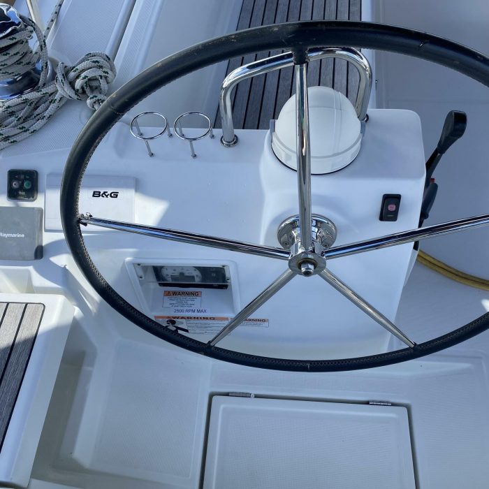 Spindrift | Beneteau Oceanis 45 photo 6