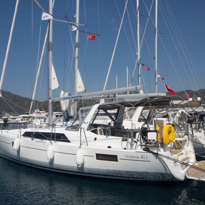 Friends | Oceanis 41.1 photo 2
