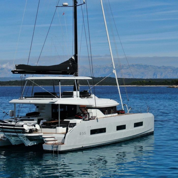 AGENDA 55 | Lagoon 55 photo 4