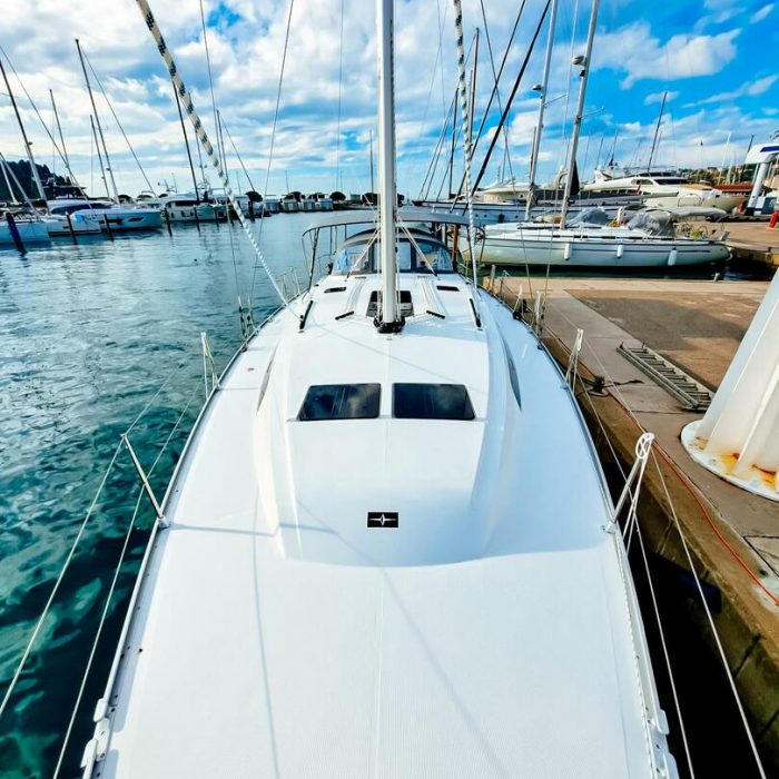 Adina | Bavaria Cruiser 46 Style photo 5