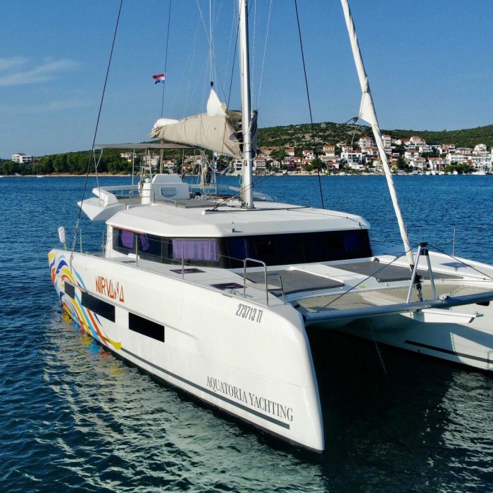Nirvana | Dufour Catamaran 48 photo 2